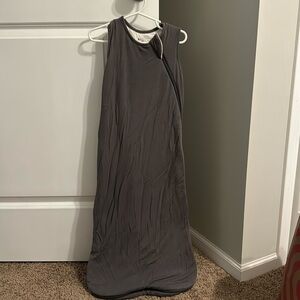 Kyte Baby sleep bag, size Medium 1.0 tog in charcoal